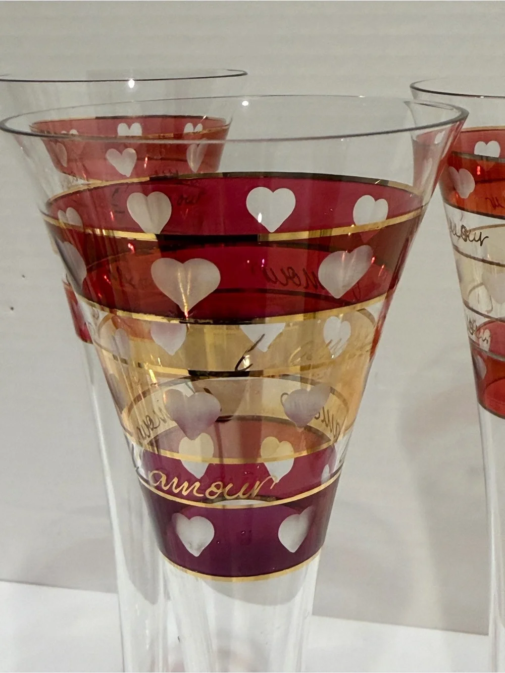 VINTAGE ETCHED HEARTS RUBY RED FLUTES CHAMPAGNE L'AMOUR 11